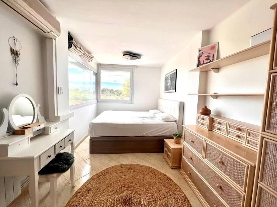 3Apartamento De Tres Habitaciones 엠푸리아브라바 외부 사진